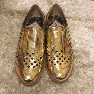 Gold  perforated oxford